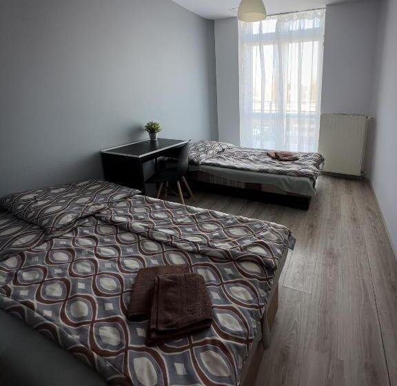 اتاق استاندارد با بالکن, Kwadrat Apartamenty Grottgera
