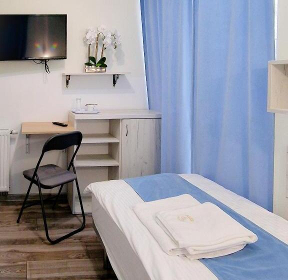 Quarto Individual Basic, Pensjonat Alka