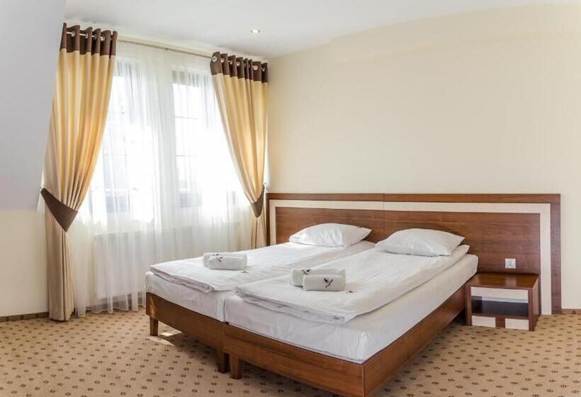 Трехместный Номер Deluxe, Fregata