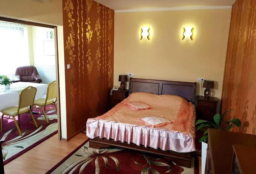 آپارتمان 1 خوابه, Restauracja Hotel Przystan