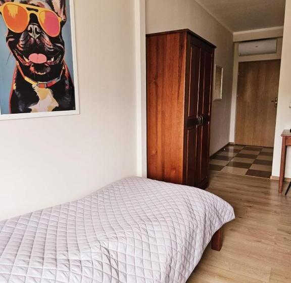 اتاق استاندارد, Restauracja Hotel Przystan