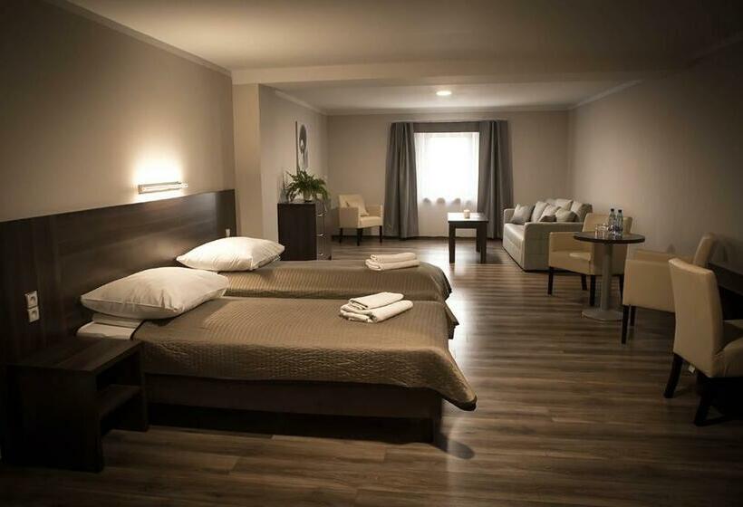 Номер Deluxe, Apartamentowiec Kuźniar