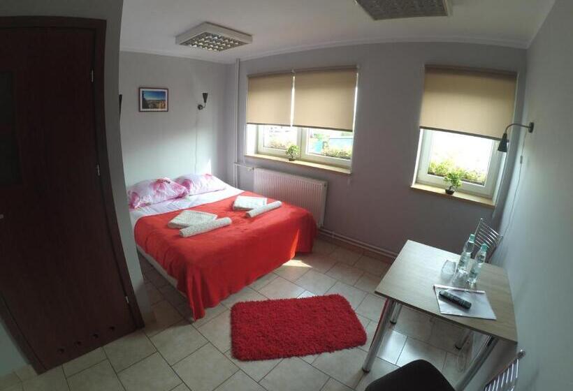Семейный Номер, Hostel Bazar