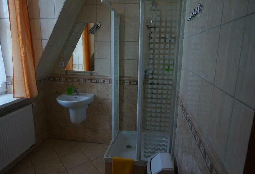 Номер Стандарт Трехместный, Miltex