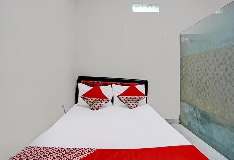 Номер Deluxe, Oyo 92190 Arya Guest House