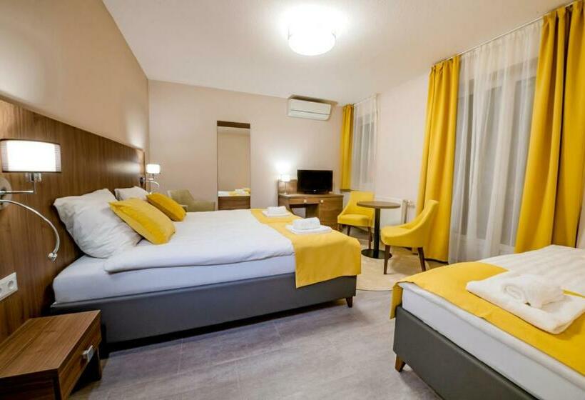 اتاق خانوادگی, Fürdő Hotel Zalakaros