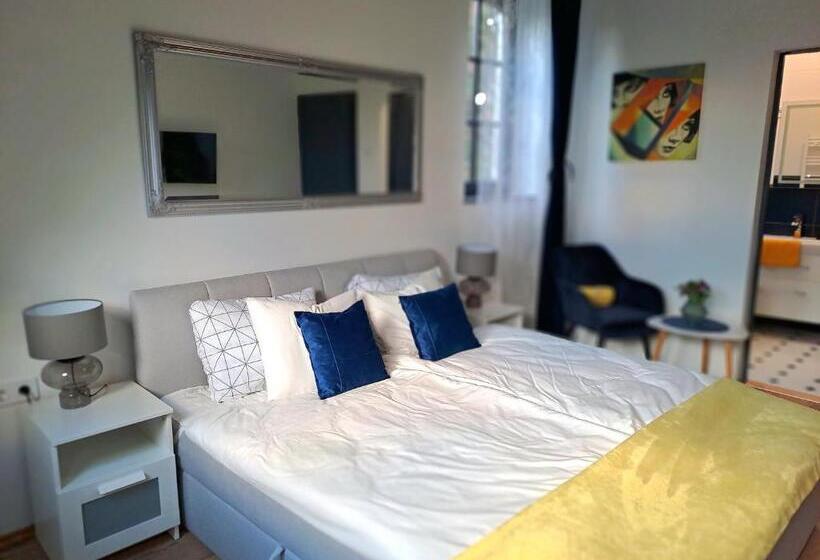 اتاق لوکس, Füge Villa Luxury & Wellness