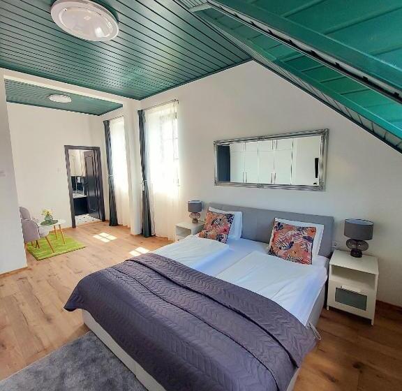 اتاق استاندارد با چشم‌انداز دریاچه, Füge Villa Luxury & Wellness