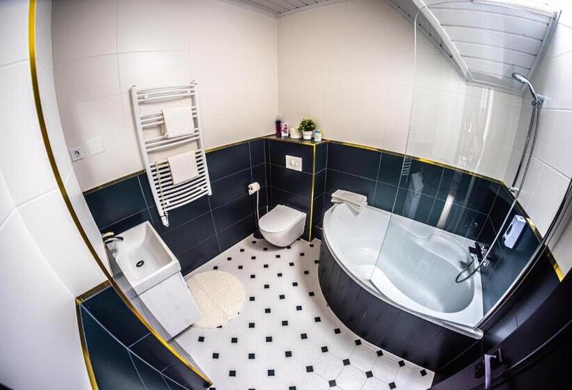 اتاق استاندارد با چشم‌انداز دریاچه, Füge Villa Luxury & Wellness