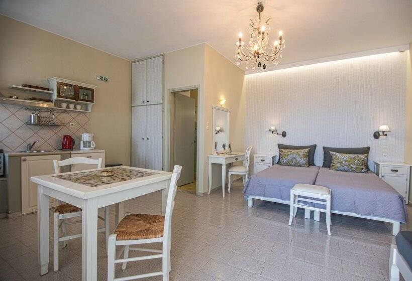 سوییت جونیور با چشم‌انداز دریا, Adrakos Apartments   Adults Only