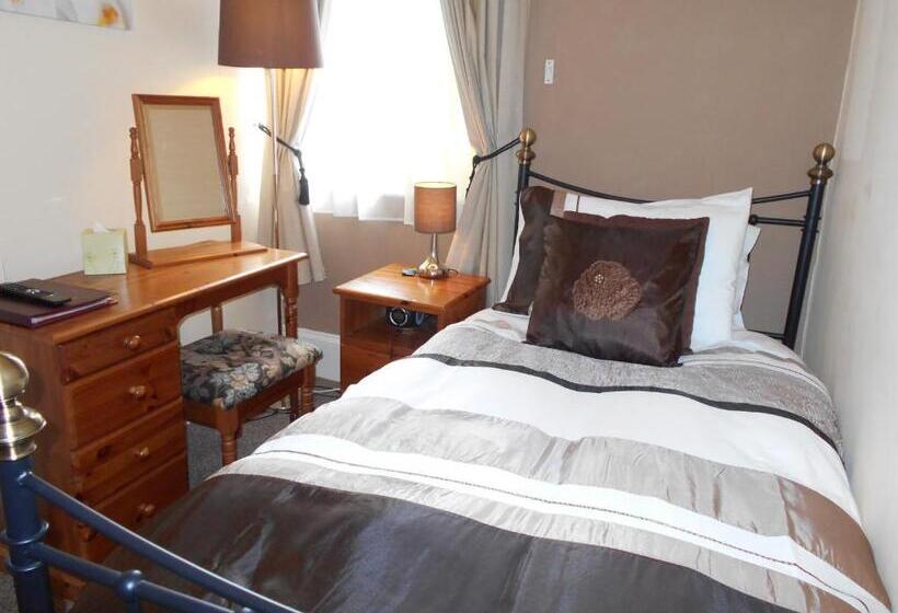 Номер Стандарт Индивидуальный, Cranborne Guest Accommodation Exclusively For Adults