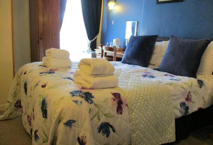 Quarto Basic, Cranborne Guest Accommodation Exclusively For Adults
