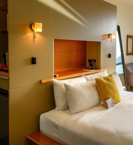 Номер Deluxe Кровать Кинг, Ohtel Wellington