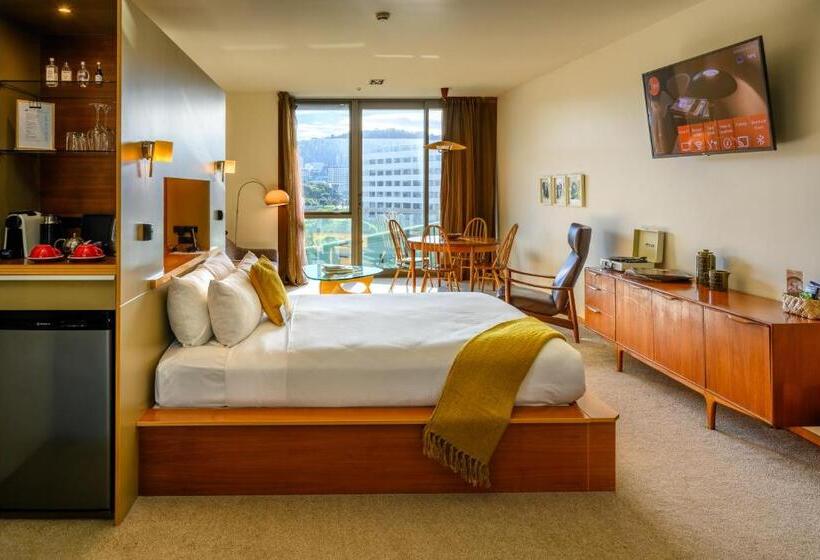 Люкс, Ohtel Wellington