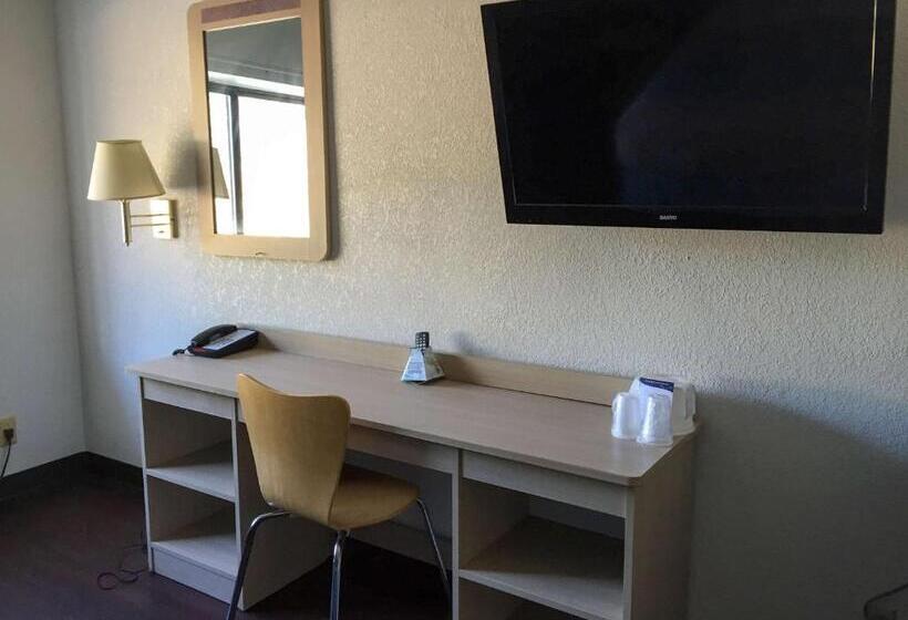 스탠다드 룸 킹사이즈 침대, Motel 6 norcross, Ga