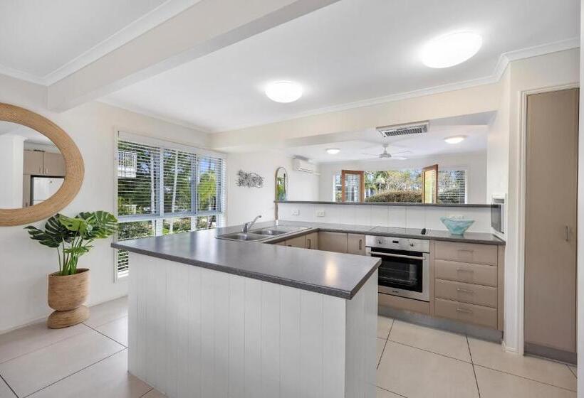 침실 3개 아파트, Noosa Outrigger Beach Resort