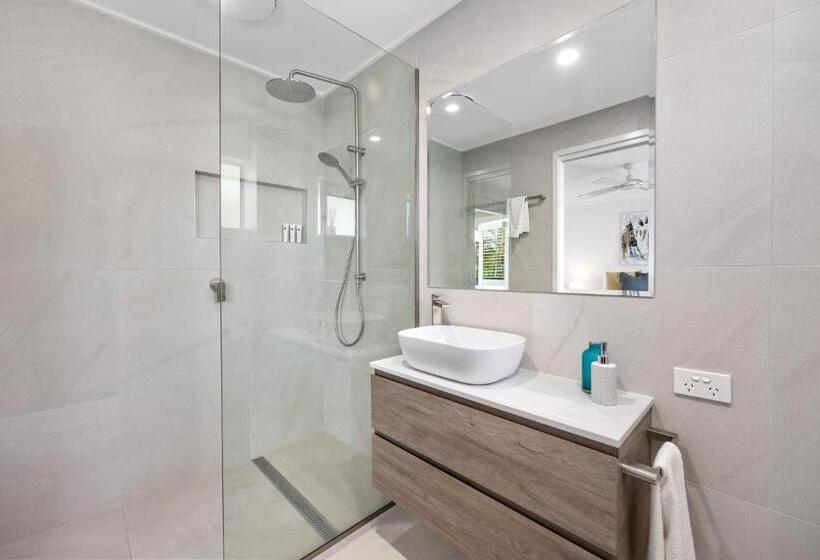 2 베드룸 이그제큐티브 아파트, Noosa Outrigger Beach Resort