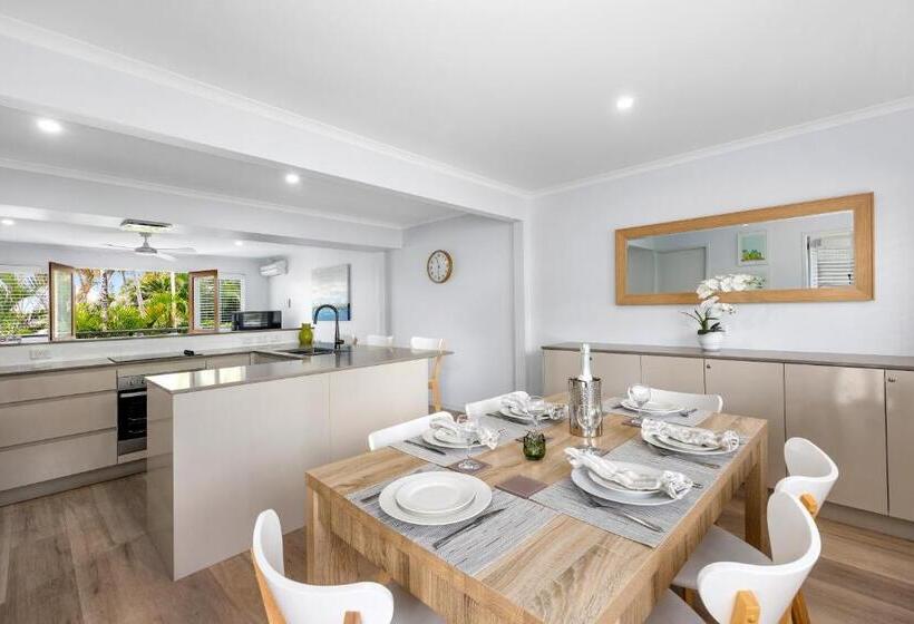 3 베드룸 이그제큐티브 아파트, Noosa Outrigger Beach Resort