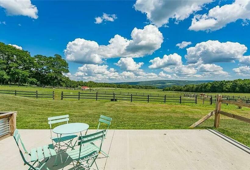 Люкс Повышенной Комфортности, Letchworth Farm Guesthouses