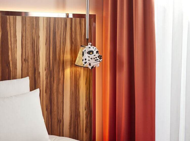 اتاق استاندارد, Mama Shelter Rennes