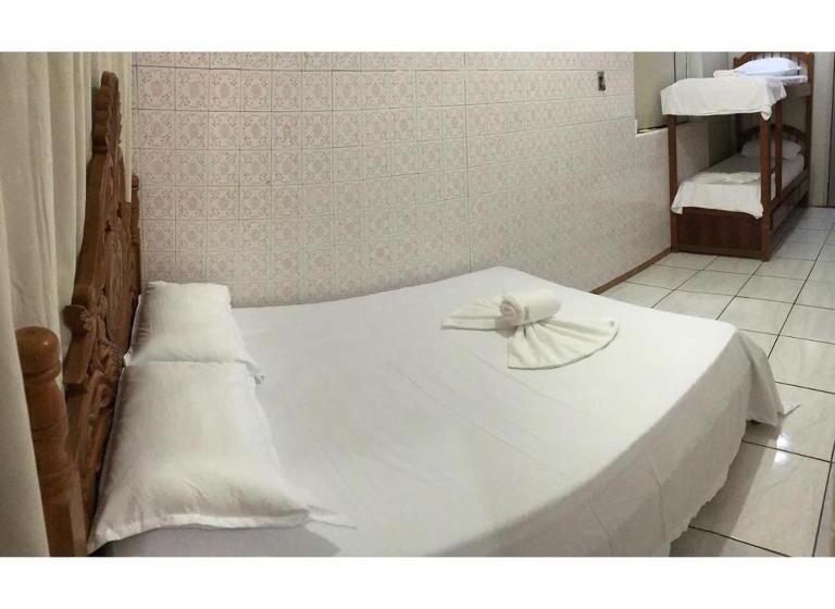 اتاق استاندارد چهار تخته, Cuiabá