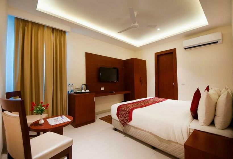 Quarto Deluxe, Airport Hotel Swan Near Delhi Airport