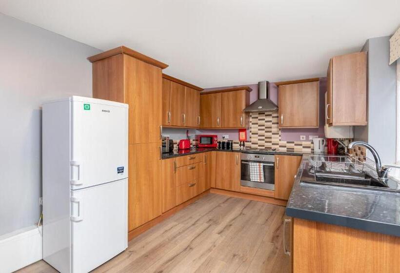 Четырехместный Номер Классик, City Centre Large Luxury Rooms Free Parking