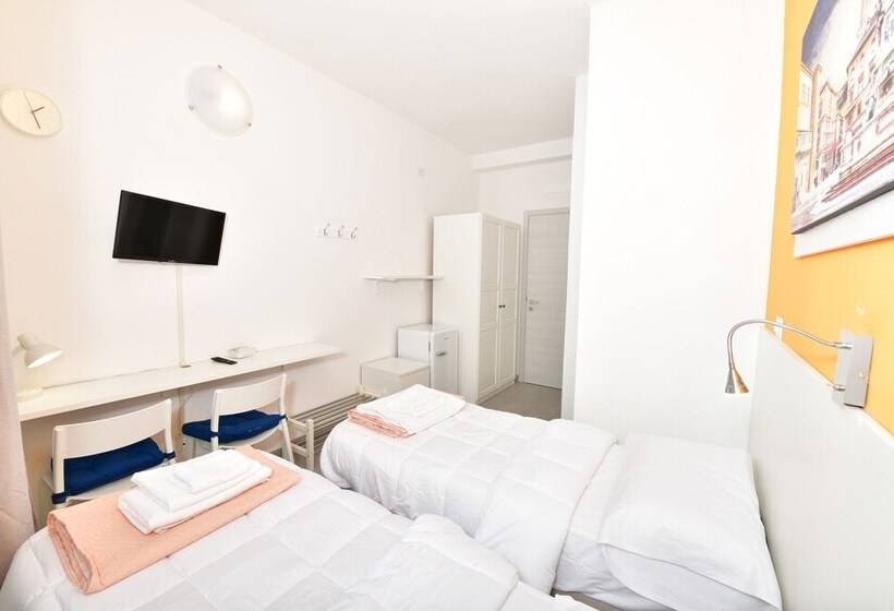 اتاق استاندارد, A San Lazzaro Rooms