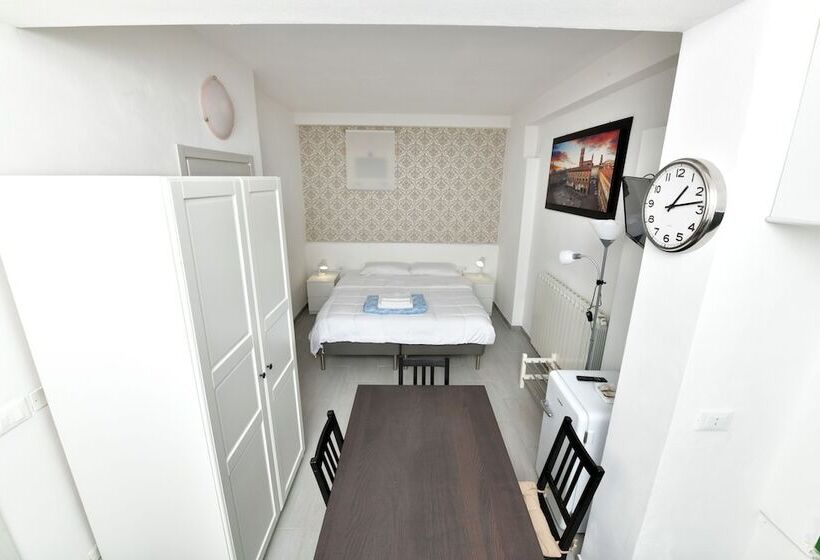 اتاق خانوادگی, A San Lazzaro Rooms