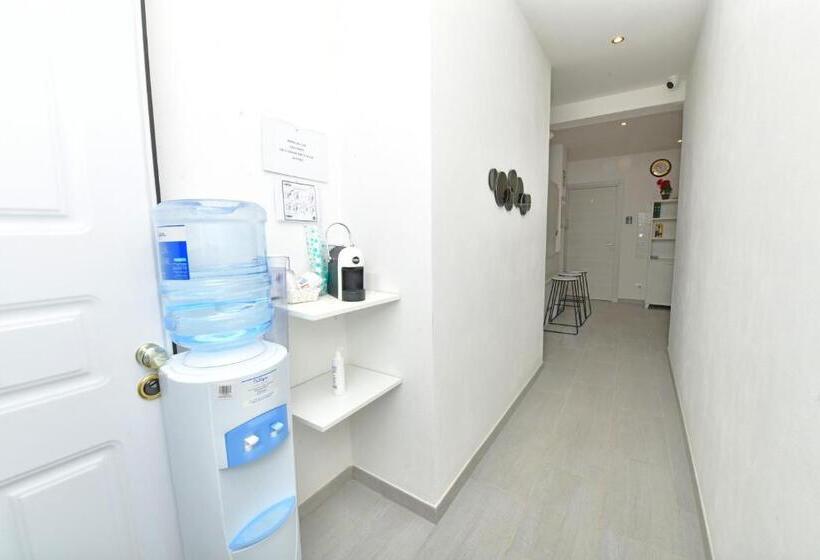 اتاق استاندارد یک نفره, A San Lazzaro Rooms