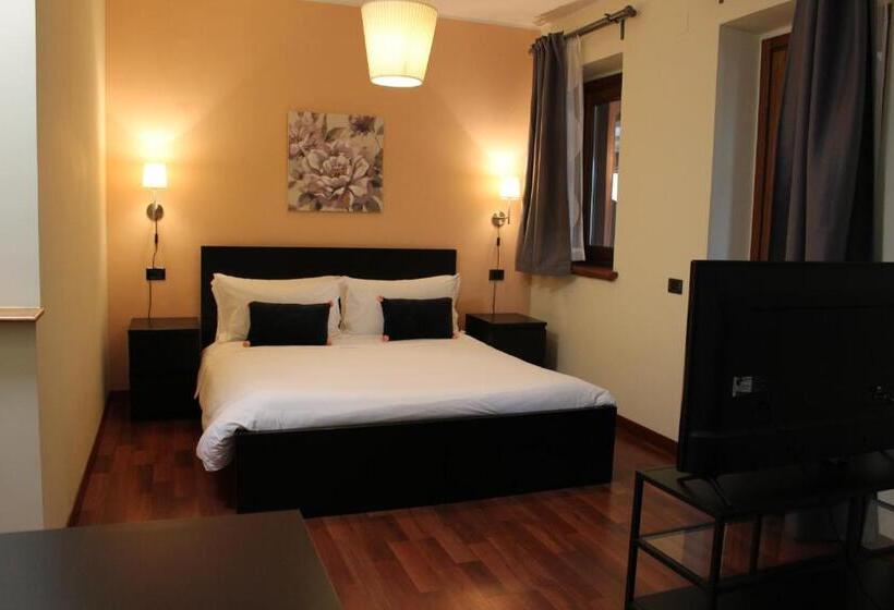 Люкс, Guest House La Selvotta