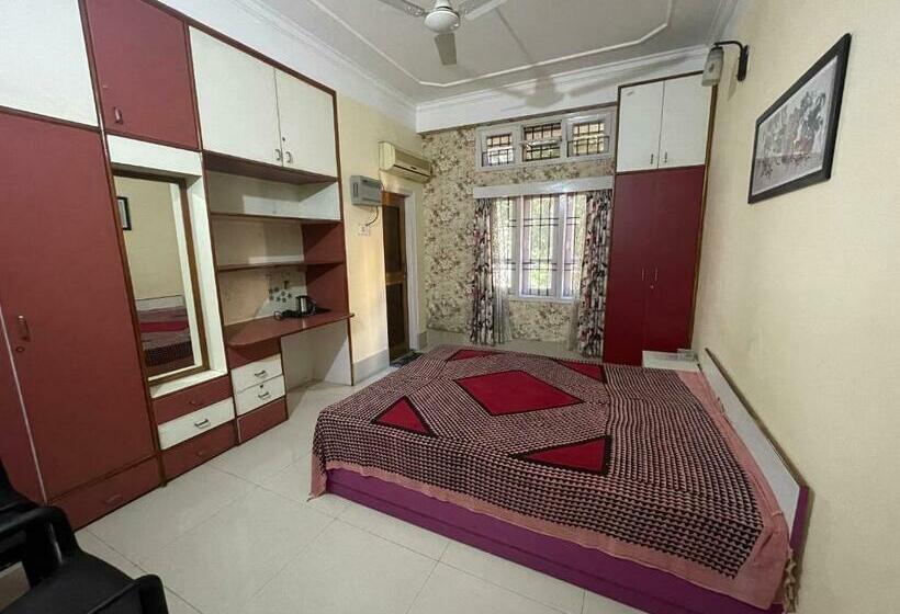 Стандартный Номер Кровать Кинг, The Choudhury Manor Homestay