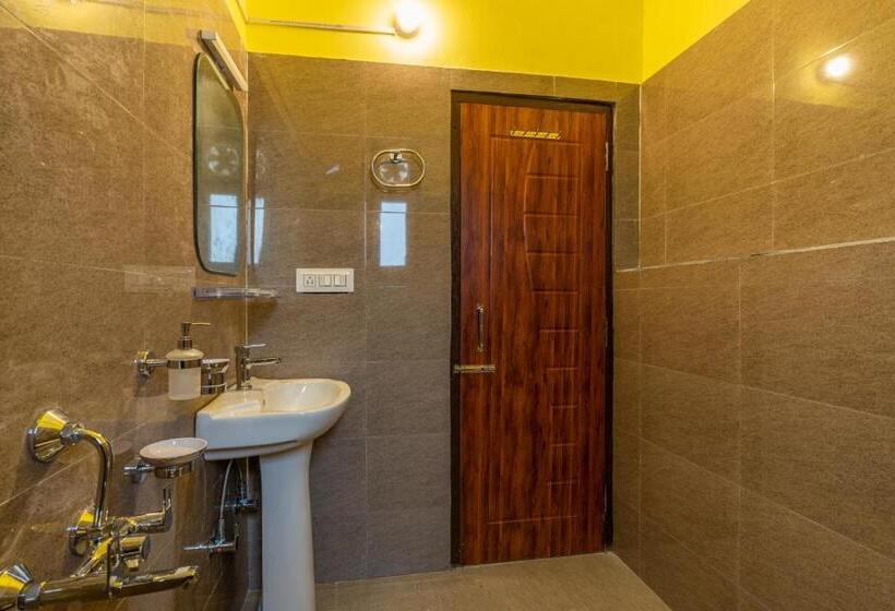 수피리어 룸, The Hosteller Tirthan Valley