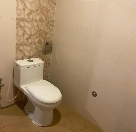 اتاق استاندارد, O V3r Residency