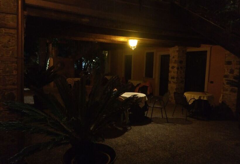 Четырехместный Номер Стандарт, Villa Antica Tropea