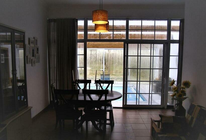 Дом 2 Спальни, Quinta De Azemeis