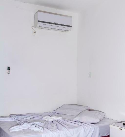 اتاق استاندارد سه نفره, Pousada Sol E Mar
