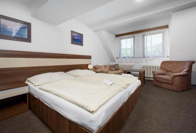 اتاق استاندارد چهار تخته, Horský Hotel Jelínek