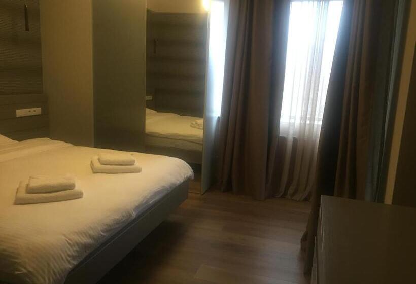 استودیوی استاندارد, Hygge