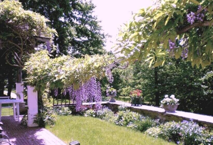 디럭스 룸, Whistler's Inn