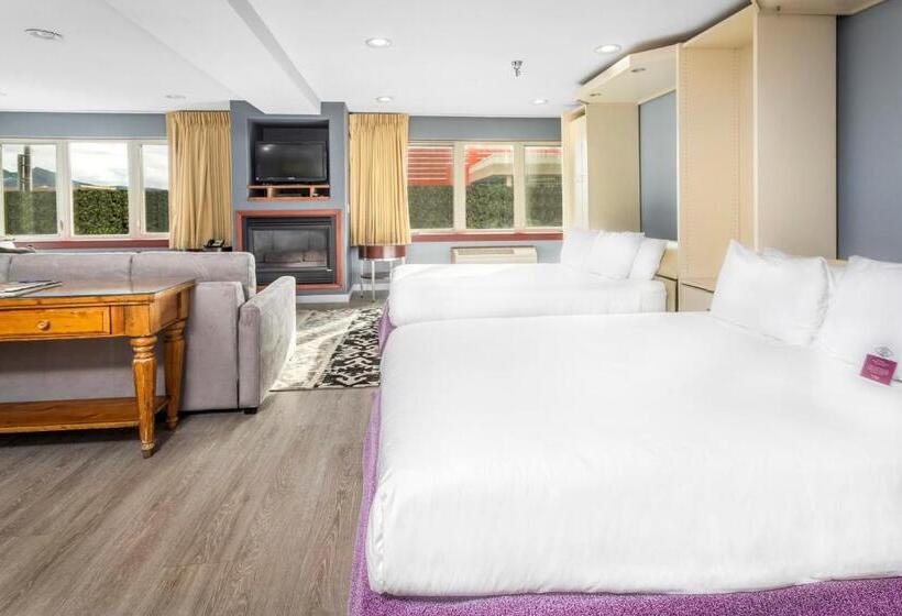 Студия Стандарт, Inn At Seaside