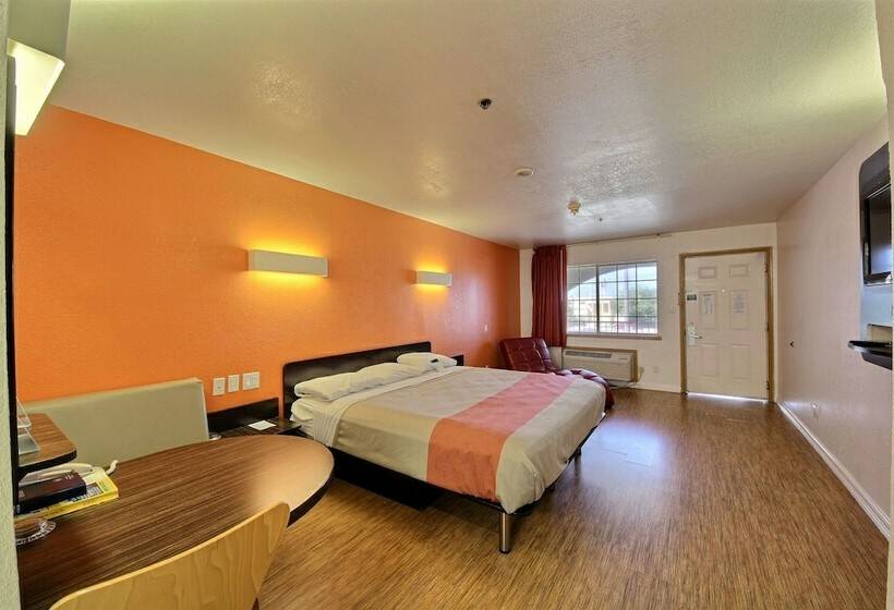Номер Deluxe, Motel 6edinburg, Tx