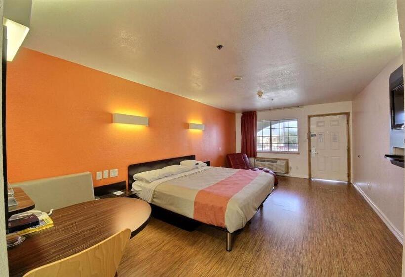 Стандартный Номер Кровать Кинг, Motel 6edinburg, Tx