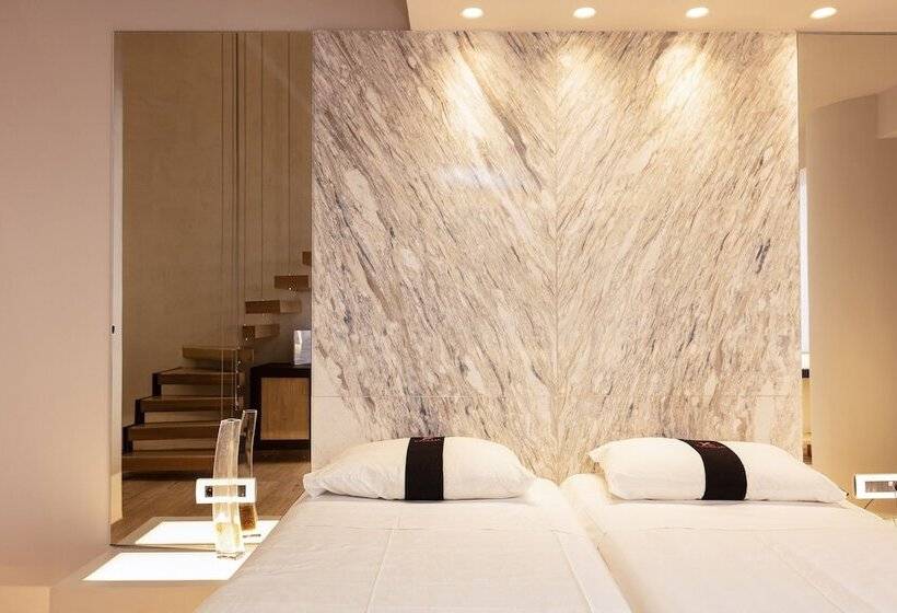 سوییت جونیور, Kahlua Boutique