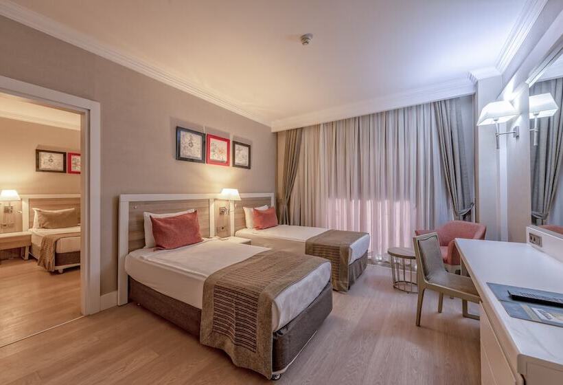 Quarto Familiar, Port River Hotel&spa
