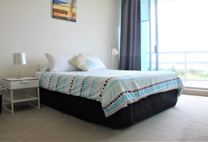 Апартаменты 2 Спальни, Brighton Shores