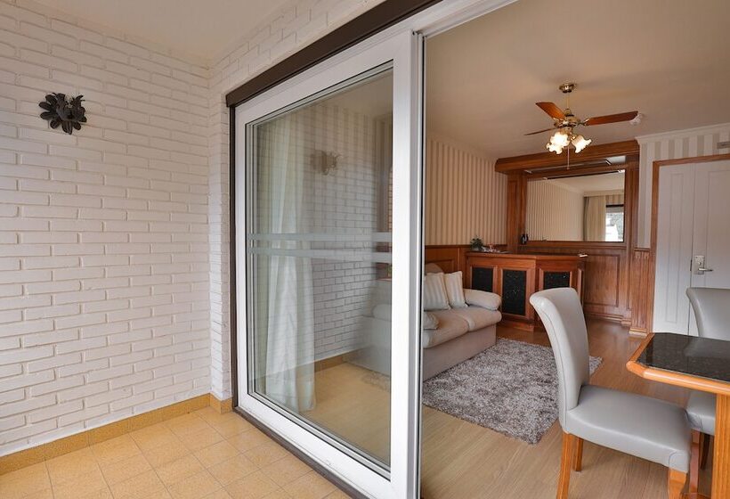 스위트, Serrazul Hotel Distributed By Intercity