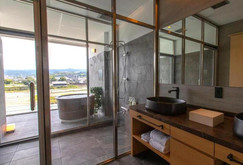 スイート, Nabeyahonkan Ryokan