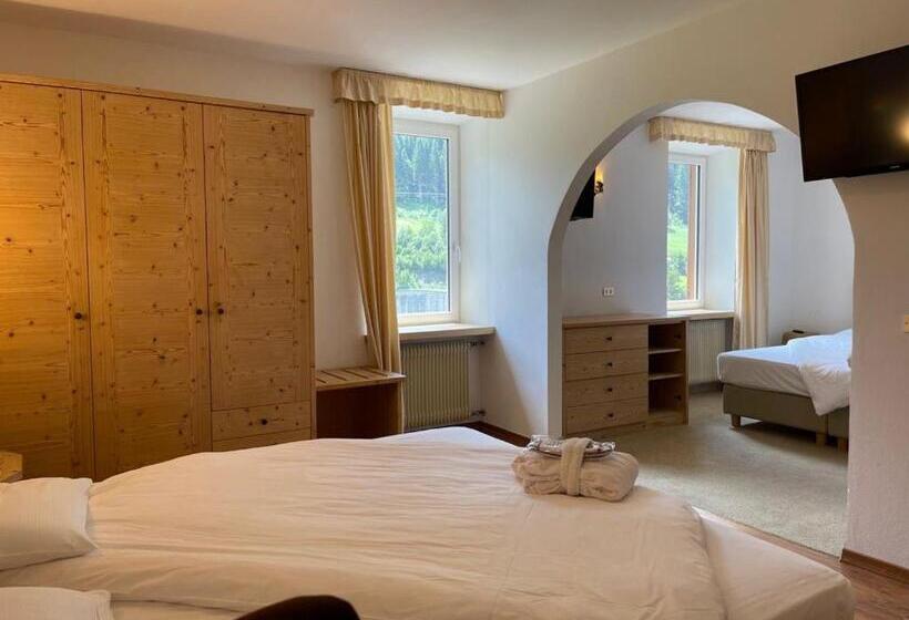 Четырехместный Номер Стандарт, Alpenlife Hotel Someda