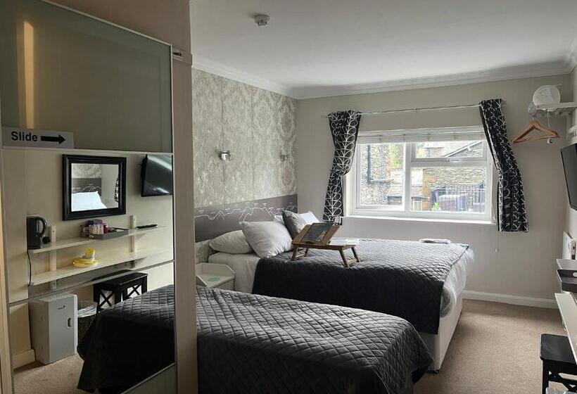 اتاق کلاسیک سه تخته, Cambridge House Room Only Accommodation For Adults